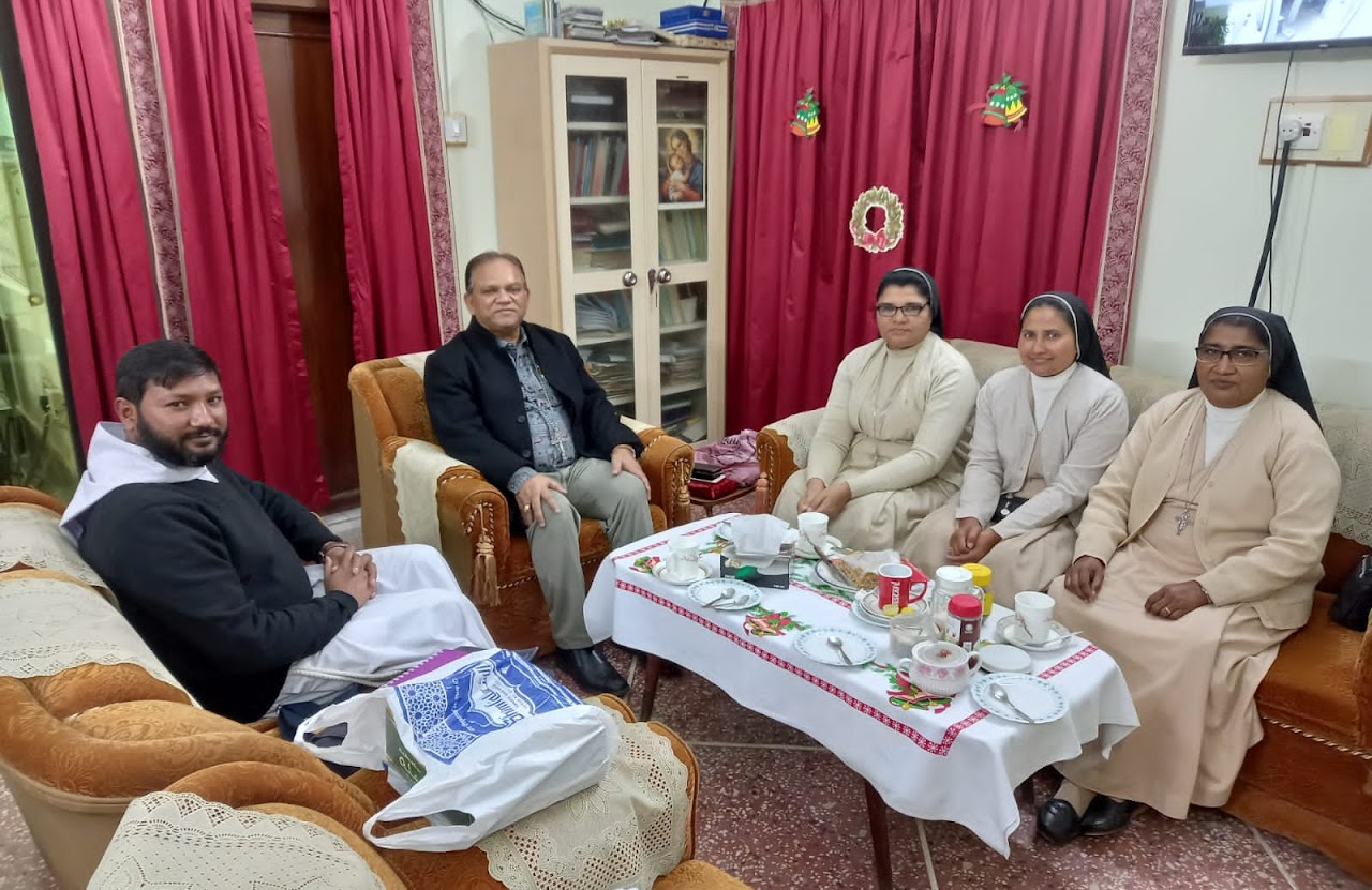 Fellowship visit with religious sisters